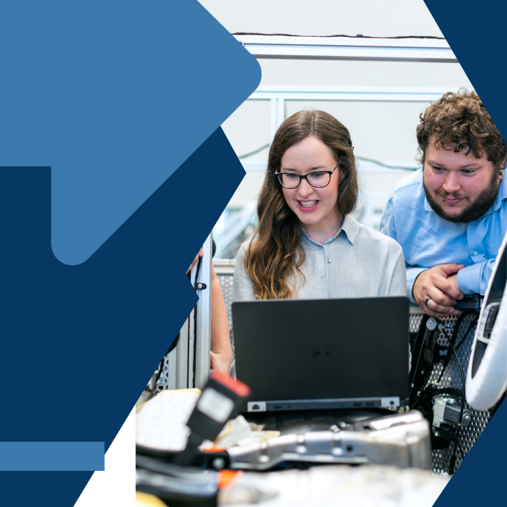 Remove integration obstacles with custom software solutions: Accelerate the growth of your industrial company